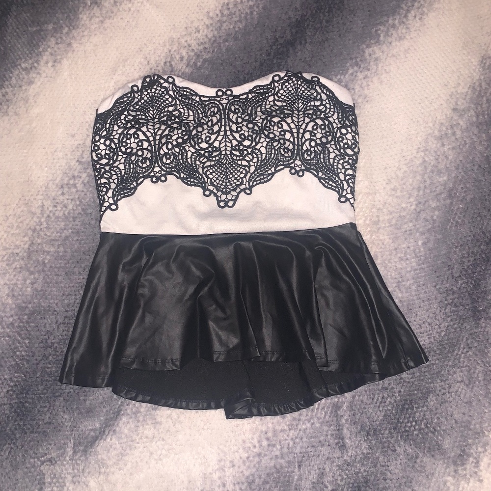 Womens Strapless Top